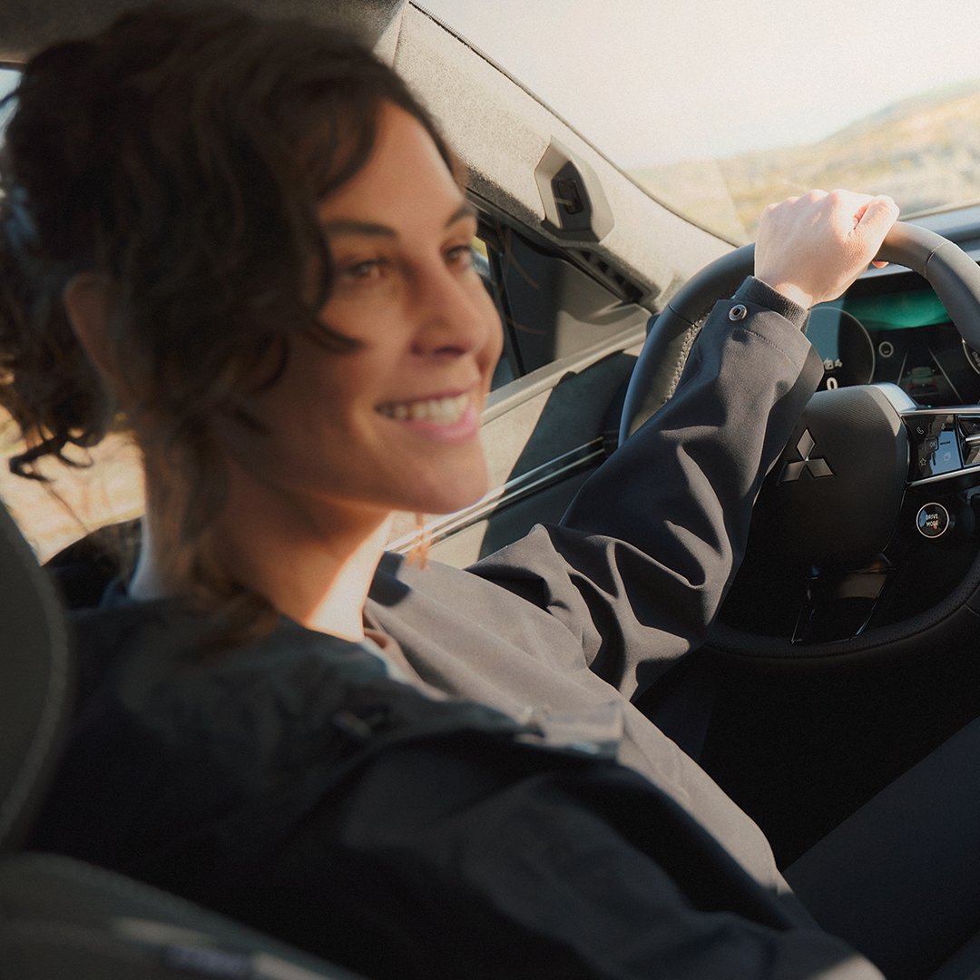 Nový Mitsubishi Eclipse Cross BEV - prepojené služby